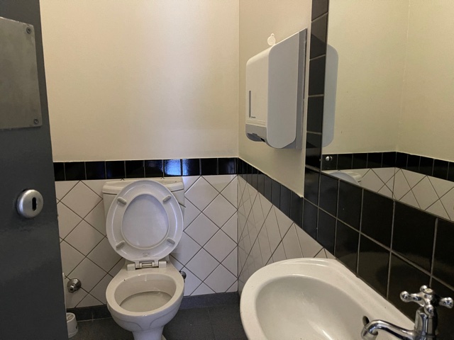 To Let Commercial Property for Rent in Observatory Western Cape